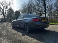 Usado BMW 220 Sport Line 2018 Cinzento Coupé