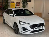 Used Ford Focus ST-Line 125 HP (91 kW) 2023 White Hatchback