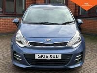 Used Kia Rio 90 HP (66 kW) 2016 Blue Hatchback