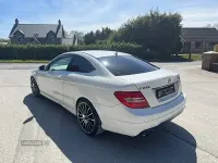 Begagnad Mercedes C220 AMG 2013 Vit Sportkupé