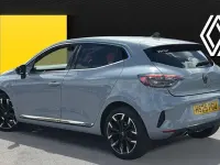 Used Renault Clio Techno 90 HP (66 kW) 2025 Grey  Hatchback