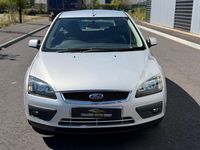 Used Ford Focus Zetec 100 HP (73 kW) 2005 Silver Hatchback