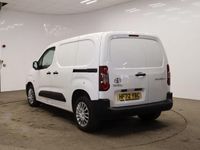 Used Toyota Proace 120 HP (88 kW) 2022 White MPV