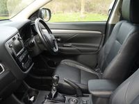 used Mitsubishi Outlander 2.2 DI-D 7 Seat GX 4