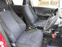 Used Honda Jazz S 90 HP (66 kW) 2013 Red Hatchback