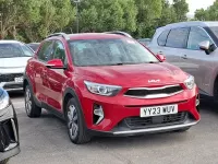 Used Kia Stonic 99 HP (72 kW) 2023 Red SUV
