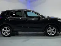 Used Nissan Qashqai N-TEC 115 HP (84 kW) 2015 Black SUV