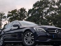 Usado Mercedes C220 170 HP (125 kW) 2017 Azul Carrinha