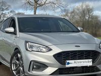 Usado Ford Focus ST-Line 120 HP (88 kW) 2020 Prateado Citadino