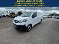 Usado Vauxhall Vivaro S 100 HP (73 kW) 2023 Branco Monovolume