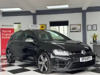 Begagnad VW Golf VII R 300 HK (220 kW) 2015 Svart Halvkombi