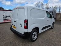 Used Citroën Berlingo 100 HP (73 kW) 2023 White MPV