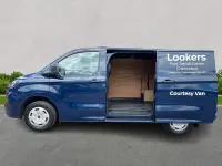 Used Ford Transit Custom Trend 136 HP (100 kW) 2024 Blue Van