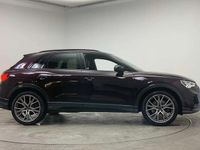 Used Audi Q3 Advanced 190 HP (139 kW) 2020 Audi exclusive paint finish SUV