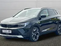 Second-hand Vauxhall Grandland X Ultimate 131 CP (96 kW) 2023 Negru SUV