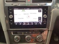 Used VW Golf VII SE 130 HP (95 kW) 2018 Urano grey Estate