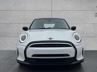Used Mini Cooper Classic 134 HP (98 kW) 2024 White Hatchback