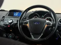 Used Ford Fiesta Titanium 101 HP (74 kW) 2017 Blue Hatchback