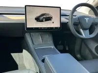 Used Tesla Model Y Long Range AWD 286 kW (389 HP) 2025 SUV