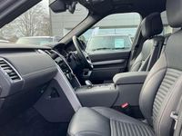 Used Land Rover Discovery 5 SE Dynamic 350 HP (257 kW) 2024 Grey SUV