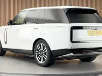 Used Land Rover Range Rover SE 441 HP (324 kW) 2023 Ostuni pearl white SUV