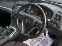 Second-hand Vauxhall Insignia SRi 2016 Verde Hatchback