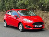 Used Ford Fiesta Titanium 95 HP (69 kW) 2013 Red Hatchback