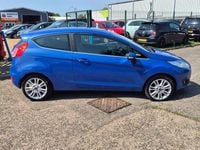 Used Ford Fiesta Zetec 82 HP (60 kW) 2013 Blue Hatchback