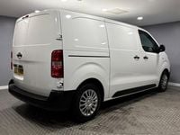 Used Toyota Proace 100 kW (136 HP) 2022 White MPV