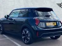 Begagnad Mini Cooper S Hatch 201 HK (147 kW) 2024 Svart Halvkombi