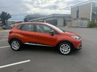 Used Renault Captur Dynamique 90 HP (66 kW) 2017 Orange SUV
