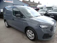 Usado Ford Transit Connect Trend 102 HP (75 kW) 2025 Cinzento Monovolume