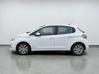 Used Peugeot 208 Access 82 HP (60 kW) 2015 White Hatchback