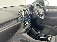 New Volvo EC40 Plus 185 kW (252 HP) 2026 White SUV