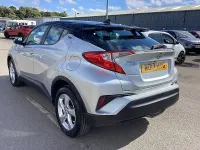 Used Toyota C-HR 116 HP (85 kW) 2017 Silver SUV