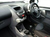 Used Toyota Aygo 67 HP (49 kW) 2008 Hatchback