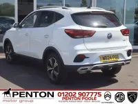 Used MG ZS Excite 111 HP (81 kW) 2024 White SUV