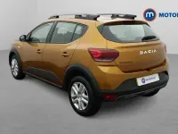 Gebraucht Dacia Sandero Expression 91 PS (66 kW) 2025 Kleinwagen