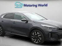 Usado Kia XCeed 160 HP (117 kW) 2023 Cinzento SUV