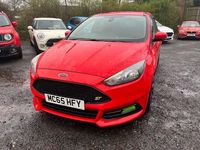 Used Ford Focus ST 2015 Red Hatchback