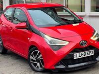 Used Toyota Aygo X-play 71 HP (52 kW) 2018 Red Hatchback