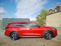 Used Ford Focus Active X 155 HP (114 kW) 2024 Red Estate