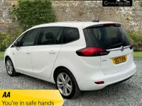 Used Vauxhall Zafira SRi 2017 White MPV
