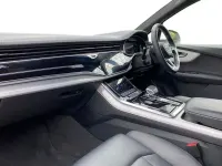 Used Audi Q7 S-Line 286 HP (210 kW) 2023 White SUV