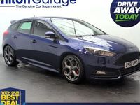 Used Ford Focus ST 185 HP (136 kW) 2016 Blue Hatchback