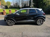 Second-hand Renault Captur Iconic 90 CP (66 kW) 2018 Negru SUV