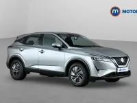 Used Nissan Qashqai Acenta Premium 140 HP (102 kW) 2023 Silver SUV