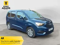 Begagnad Vauxhall Combo S 100 HK (73 kW) 2021 Blå Minibuss