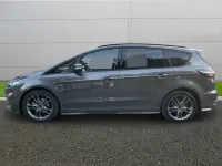Używany Ford S-MAX S 190 KM (139 kW) 2022 Szary Minivan