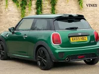 Used Mini Cooper Hatch 134 HP (98 kW) 2019 Green Hatchback